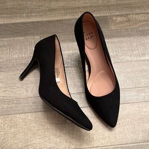 Reposhing! Black heels